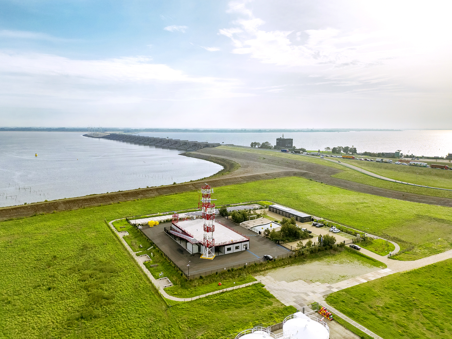 Vooraanzicht van het Offshore Expertise Centrum
